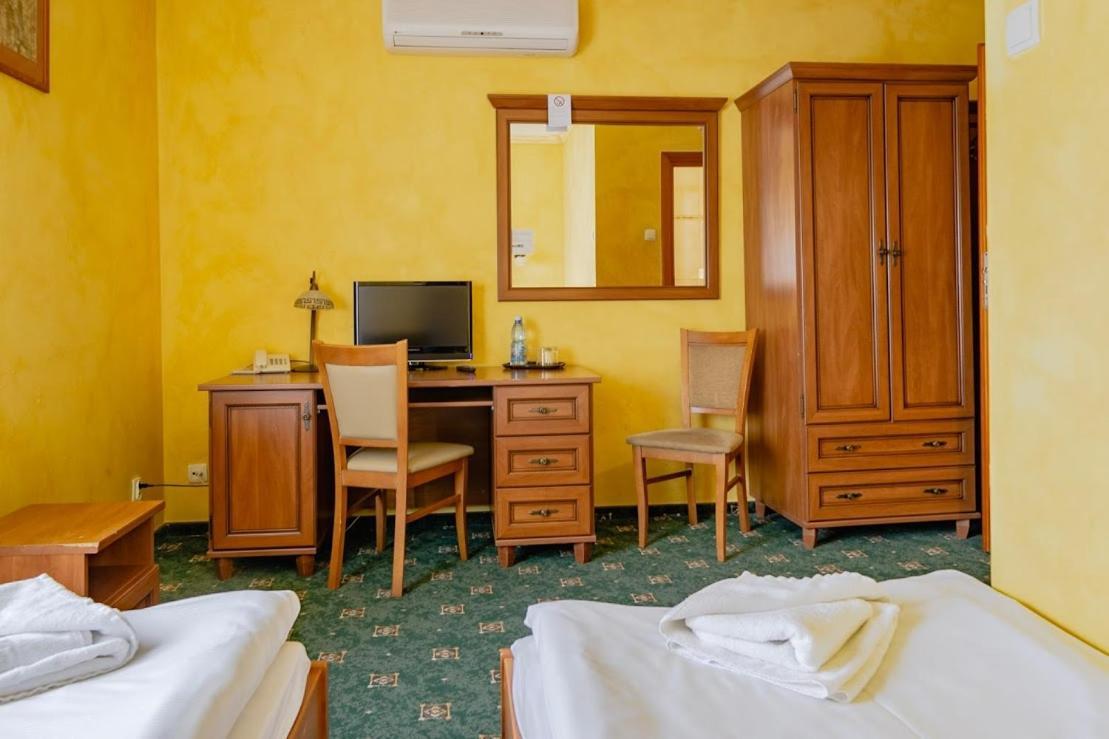 Hotel Bastion Kostrzyn nad Odra Extérieur photo