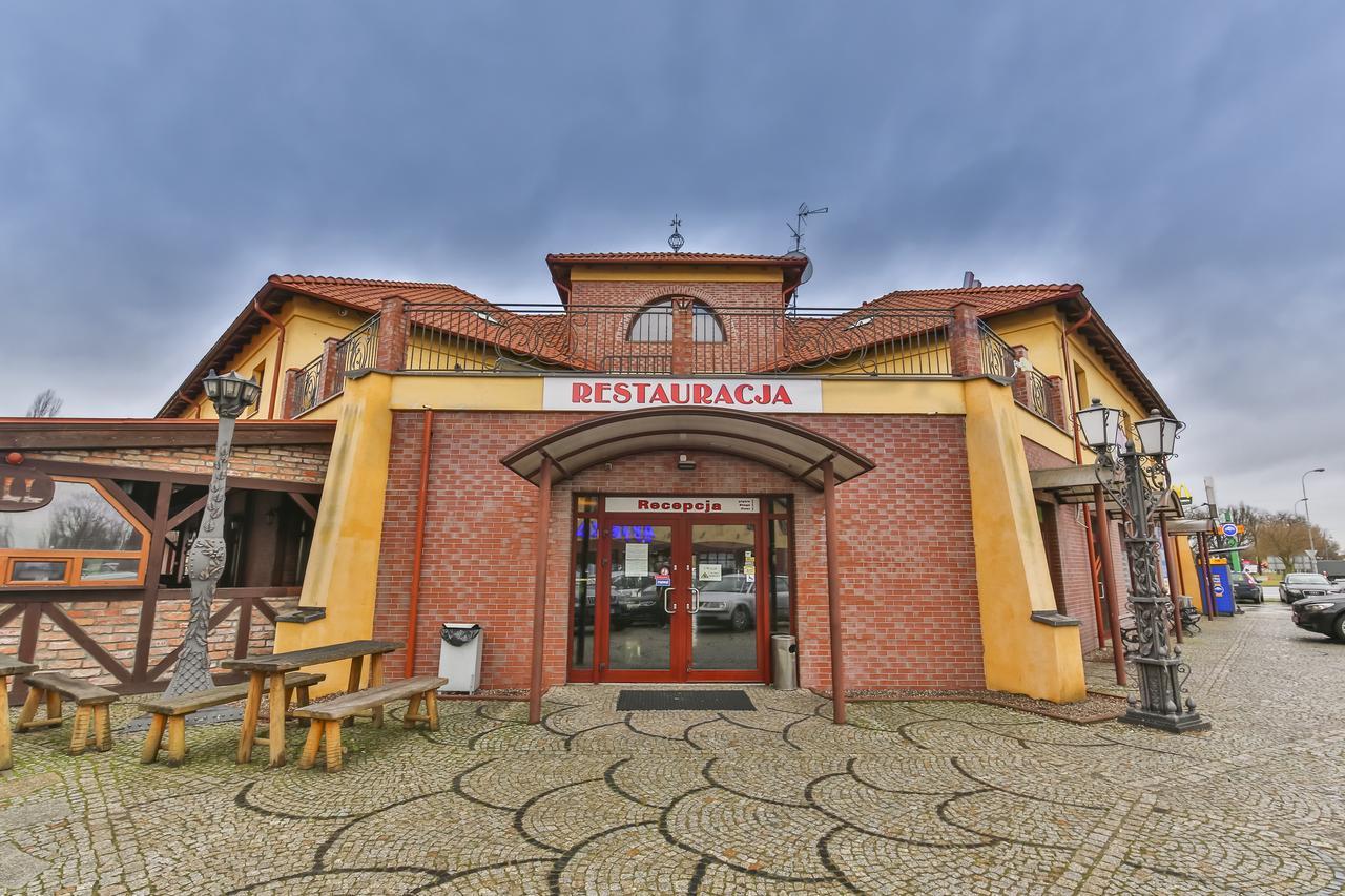 Hotel Bastion Kostrzyn nad Odra Extérieur photo